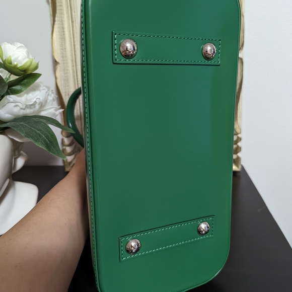 Authentic Louis Vuitton Alma PM - Picture 11 of 16